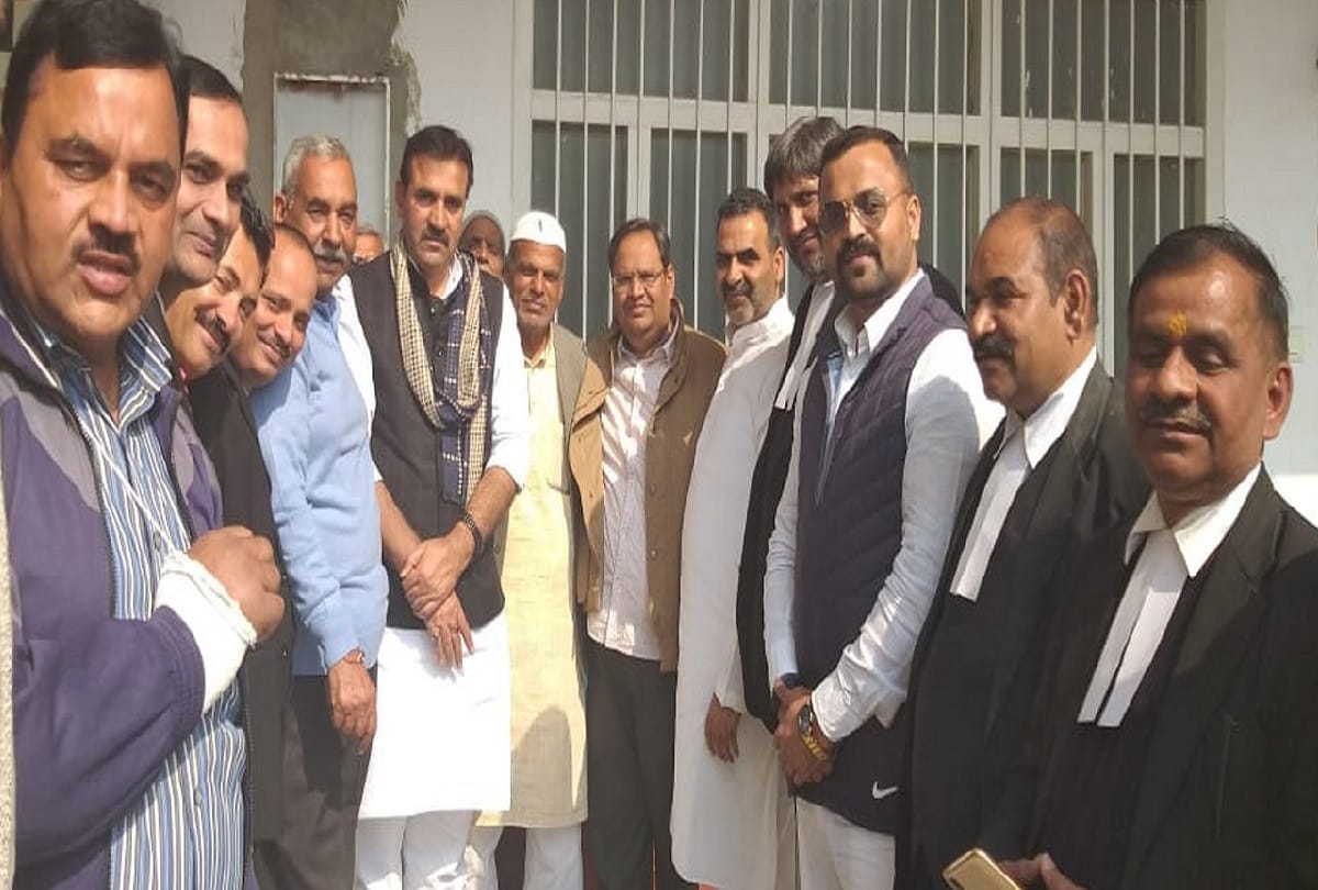Muzaffarnagar riots 2013, BJP MP Sanjeev Baliyan and MLA appear in special court