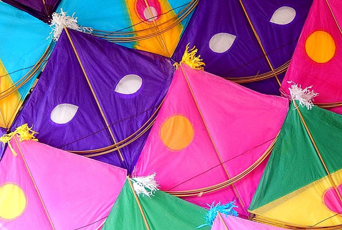 kites fly on makar sankranti 2020