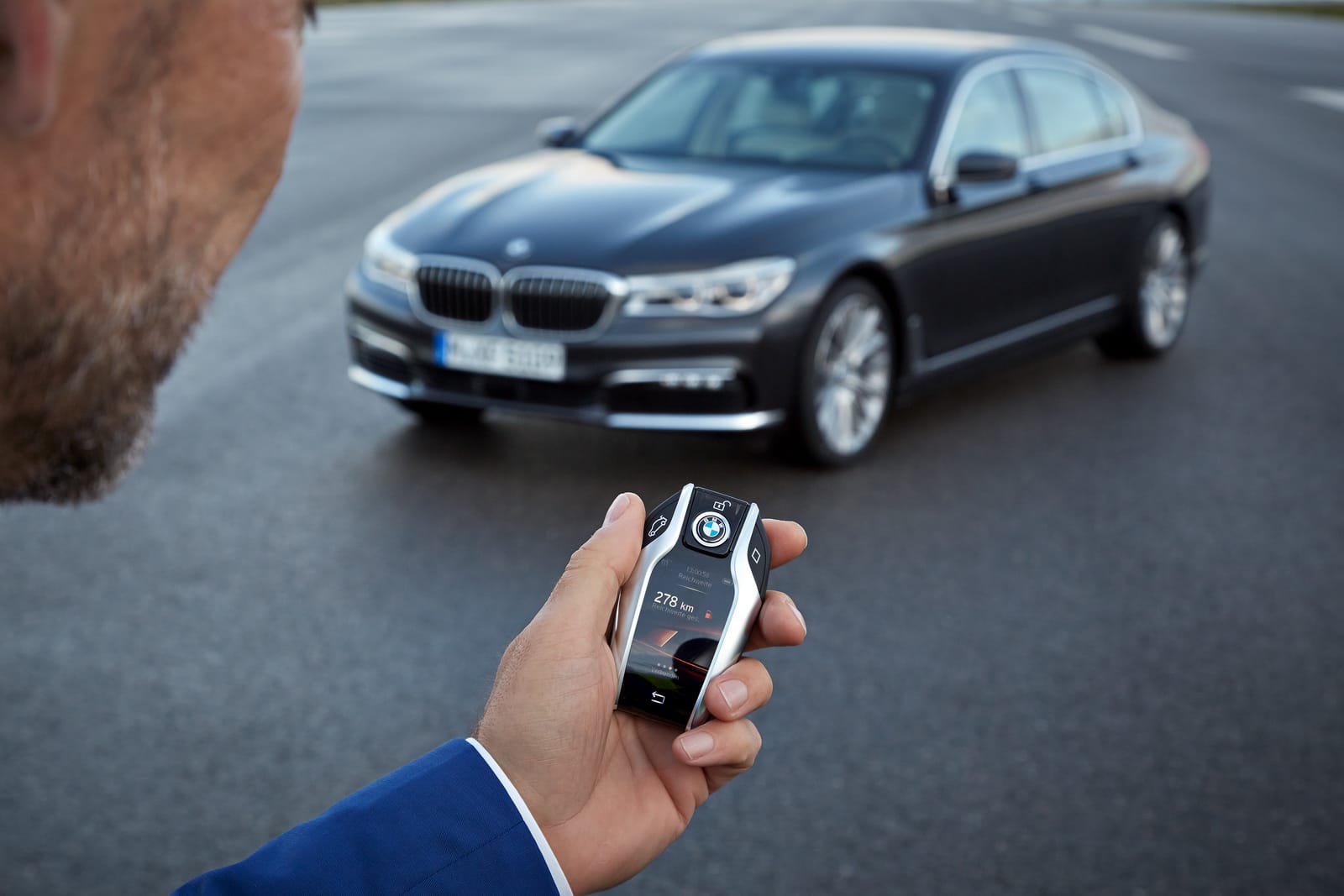 6 coolest Expensive luxury car keys of BMW 7-Series Aston Martin Koenigsegg and Jaguar