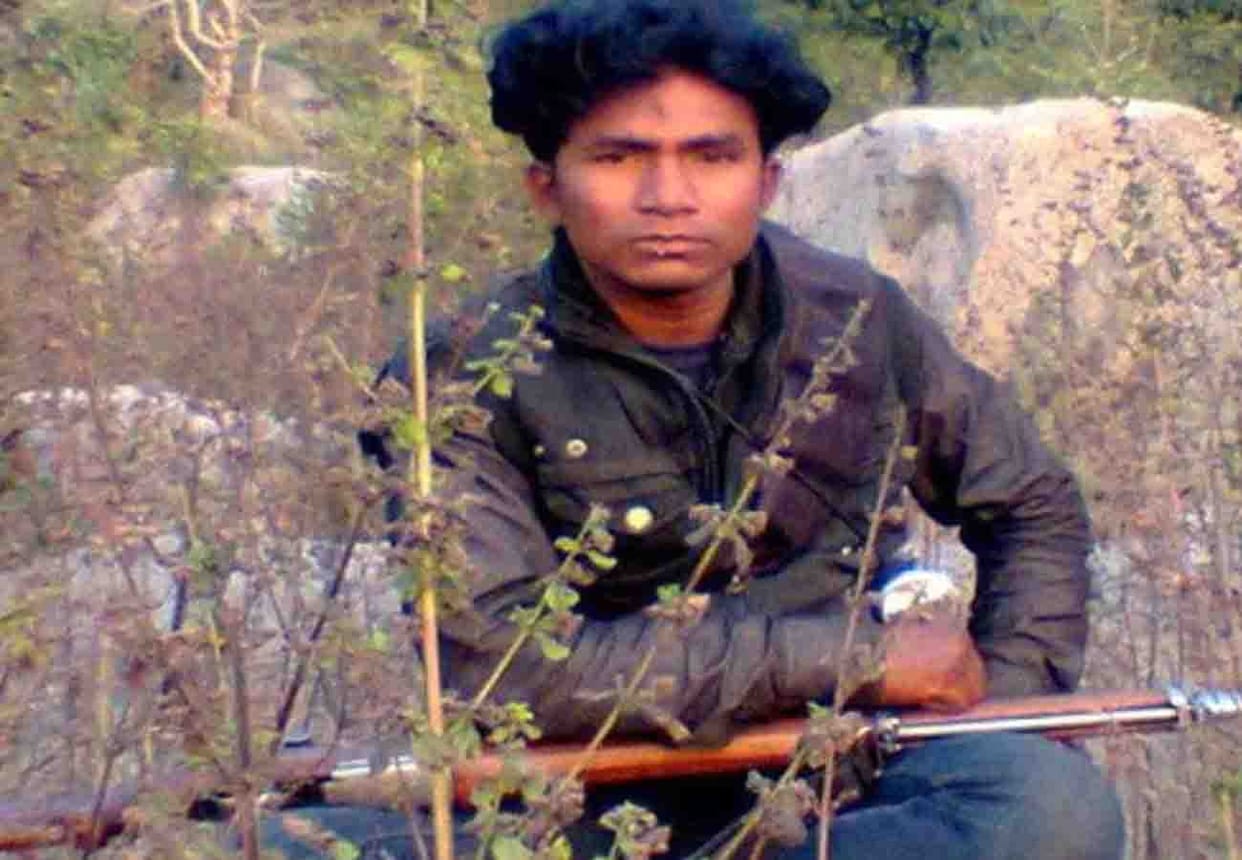 Two more members of robber Babuli Kol gang caught during jungle search