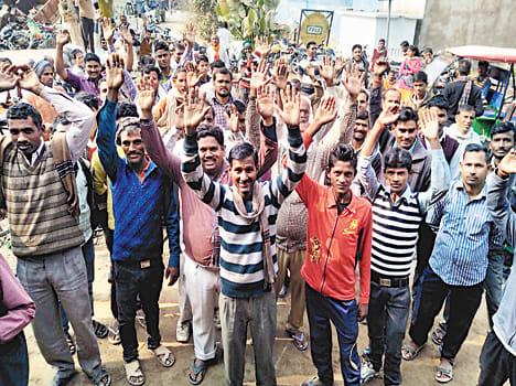 Farmers can not get fertilizer, performed