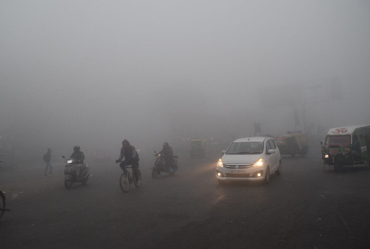 Meerut, Fog in West UP increased and now will also cold