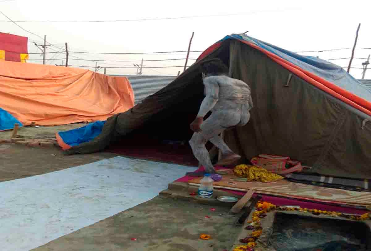 Before Makar Sankranti sangam scene Attractive, Naga sadhu center of attraction