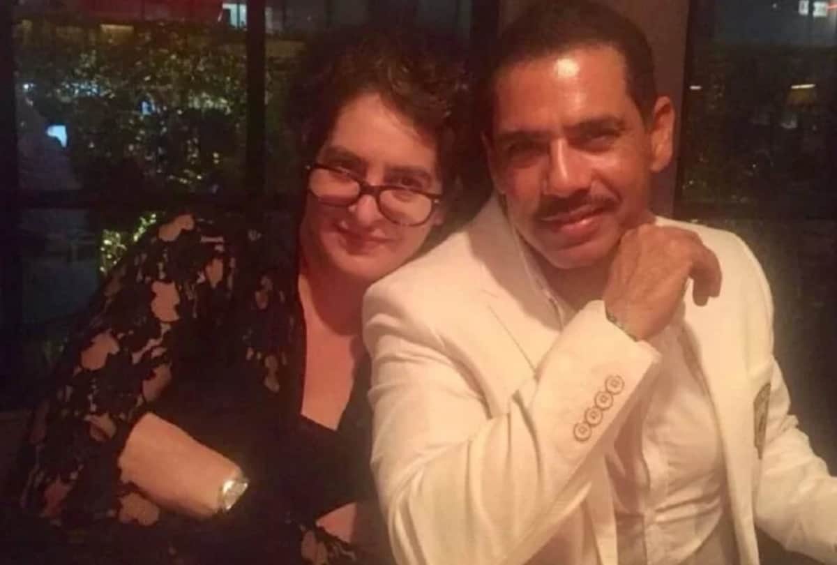 valentine day 2019 priyanka gandhi robert vadra love story very filmy style