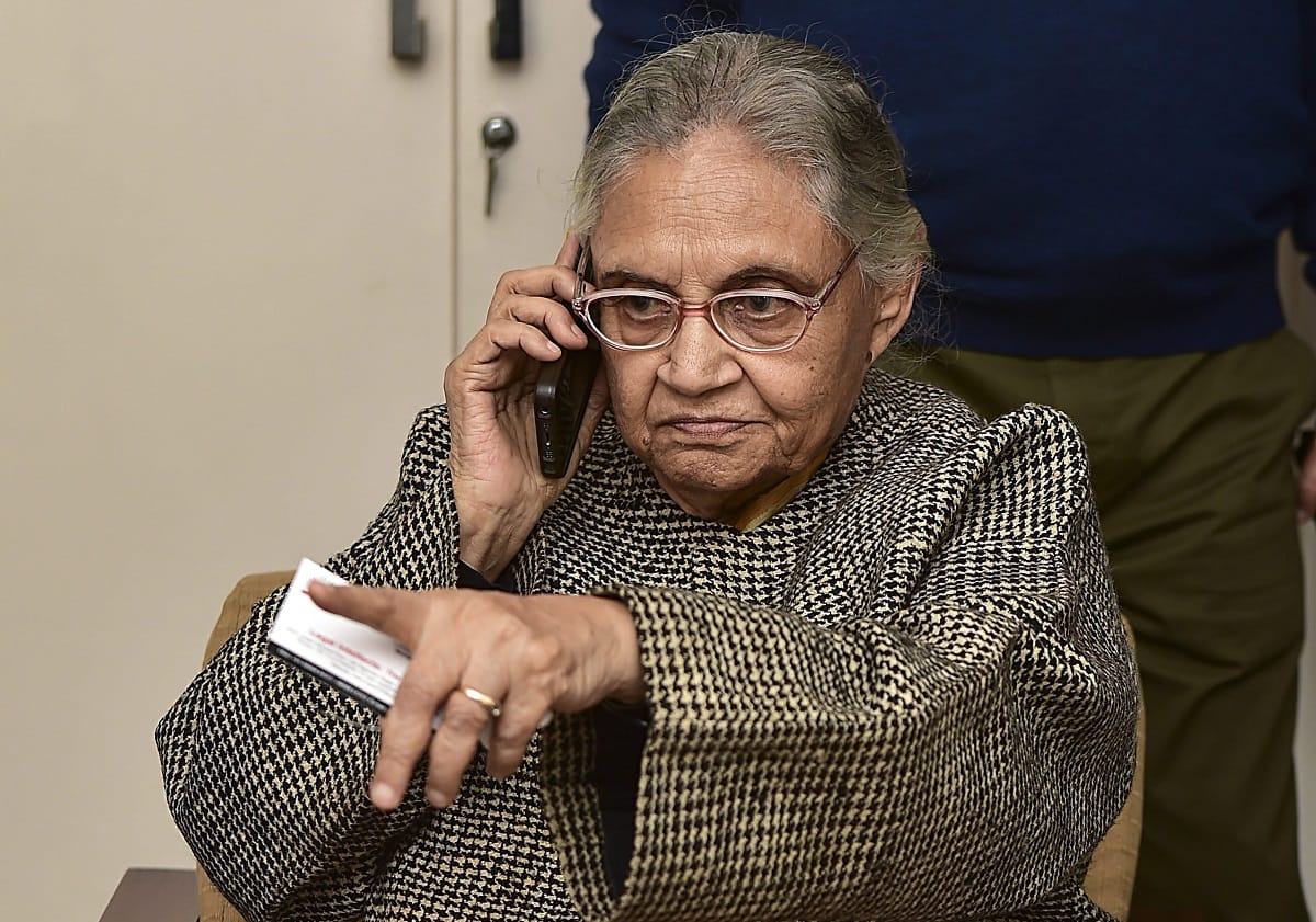 country is going through tough times says sheila dixit