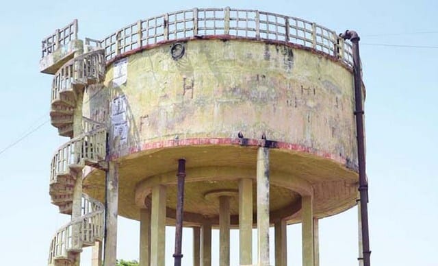 The thirst of three villages, which will run from four crore