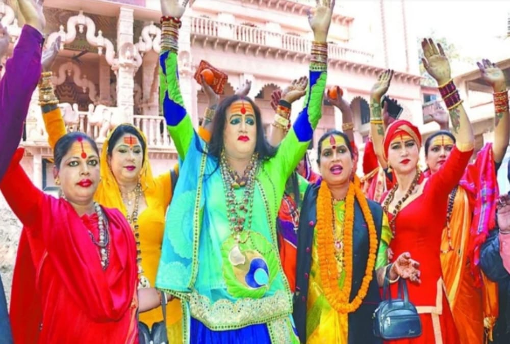 Haridwar Kumbh 2021: Kinnar Akhara Peshwai will come out with Juna Akhara For the first time