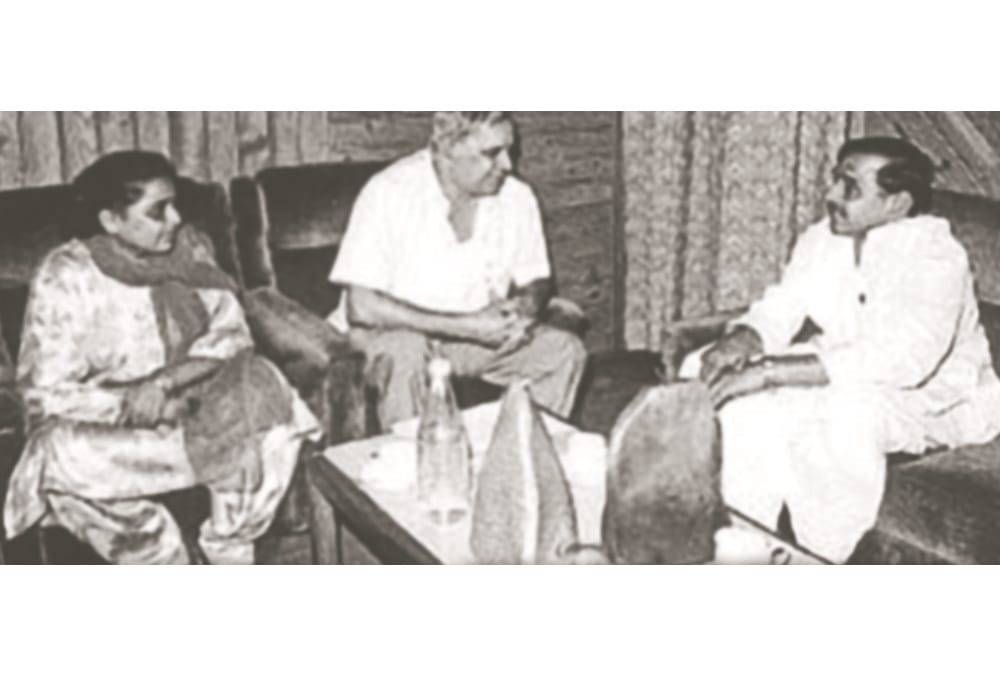 pics of changing politics of uttar pradesh.
