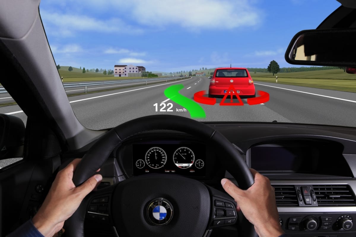 Here is the thing you should avoid while driving, know in details