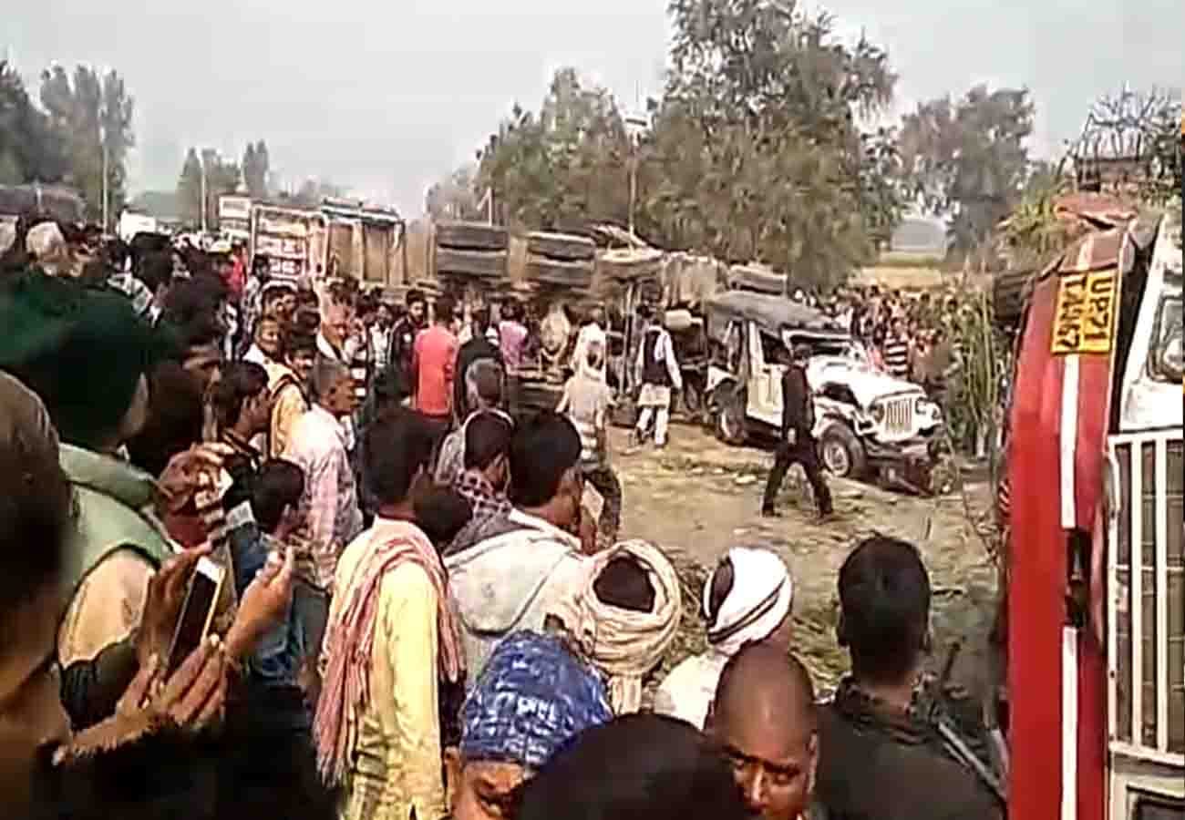 Road accident on Kanpur-Allahabad highway