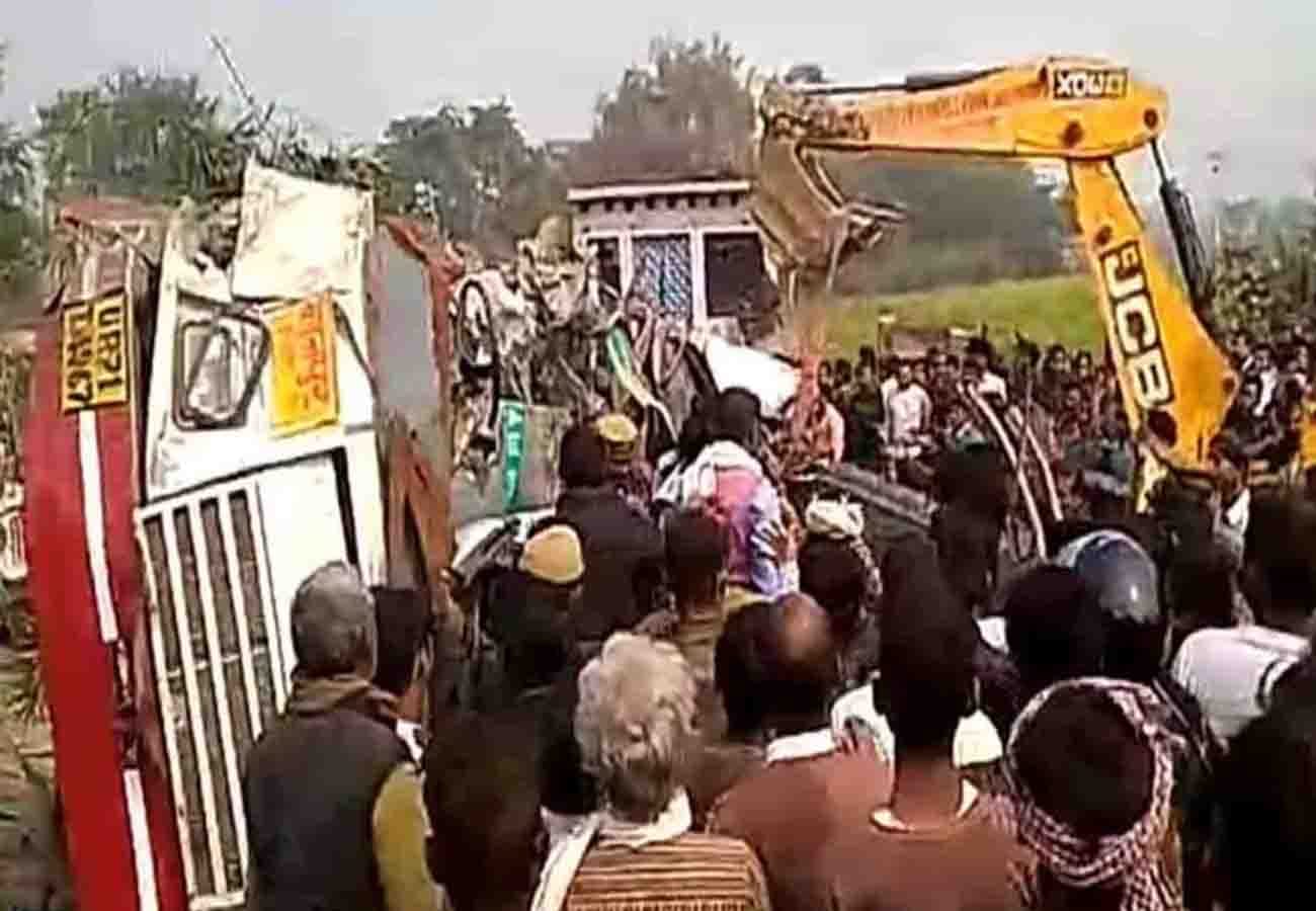 painful Road accident on Kanpur-Allahabad highway