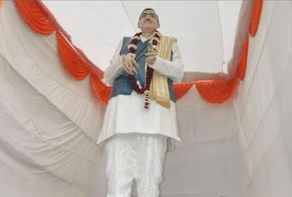 Deputy CM Dinesh Sharma unveiled Deenayal Upadhyaya's statue in Agra