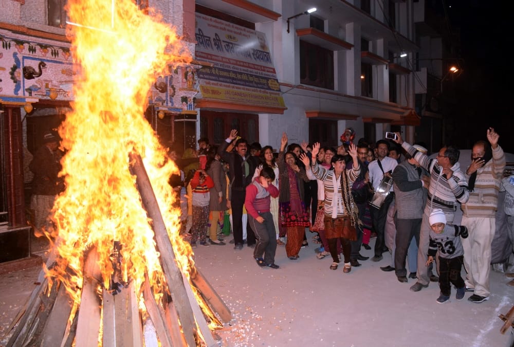 Lohri 2019 solution for Good luck and money