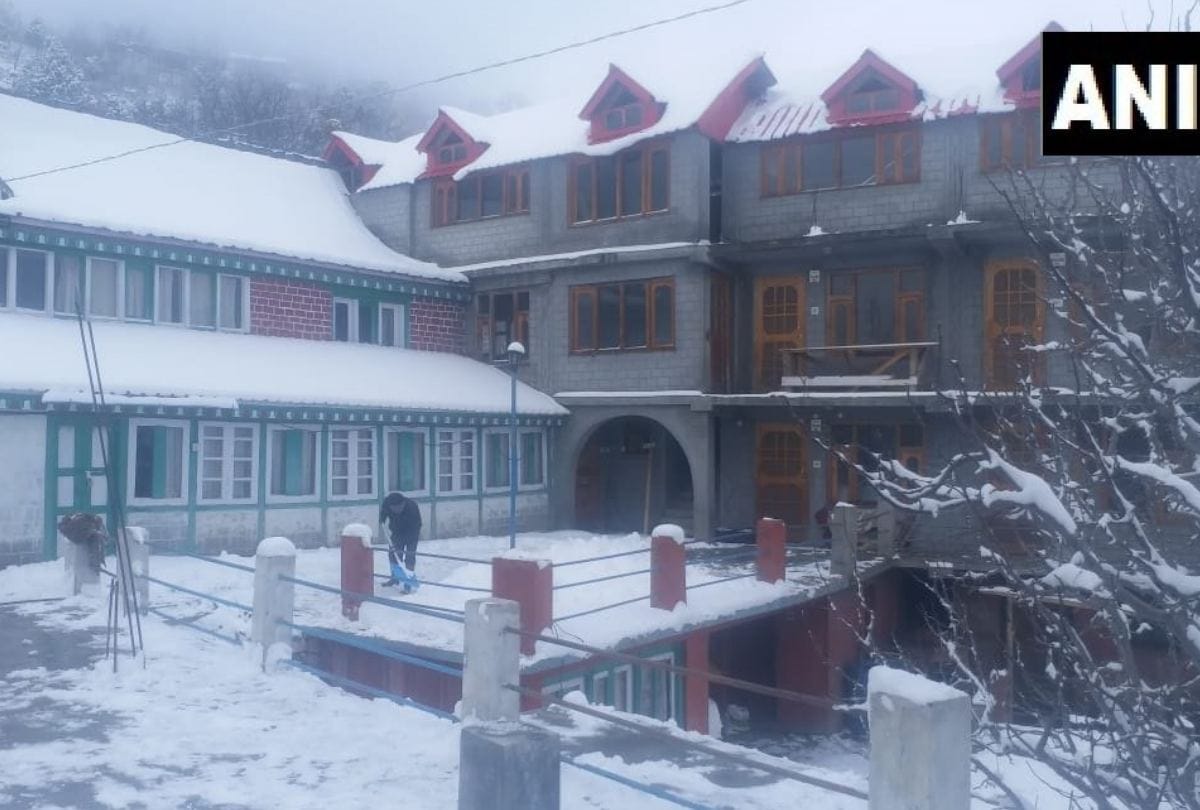 Fresh snowfall in Himachal Pradesh Kalpa Kinnaur Manali
