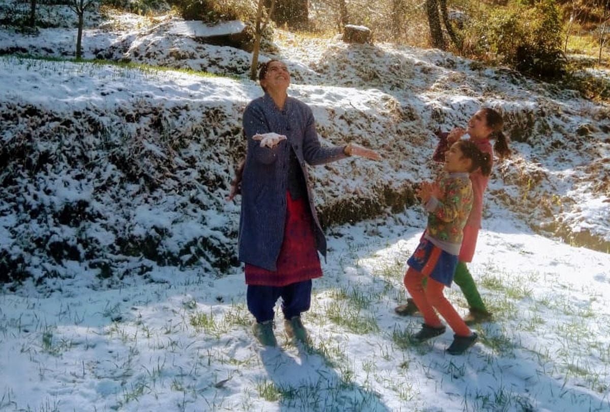 heavy snowfall in manali dalhousie shimla chamba lahaul chamba