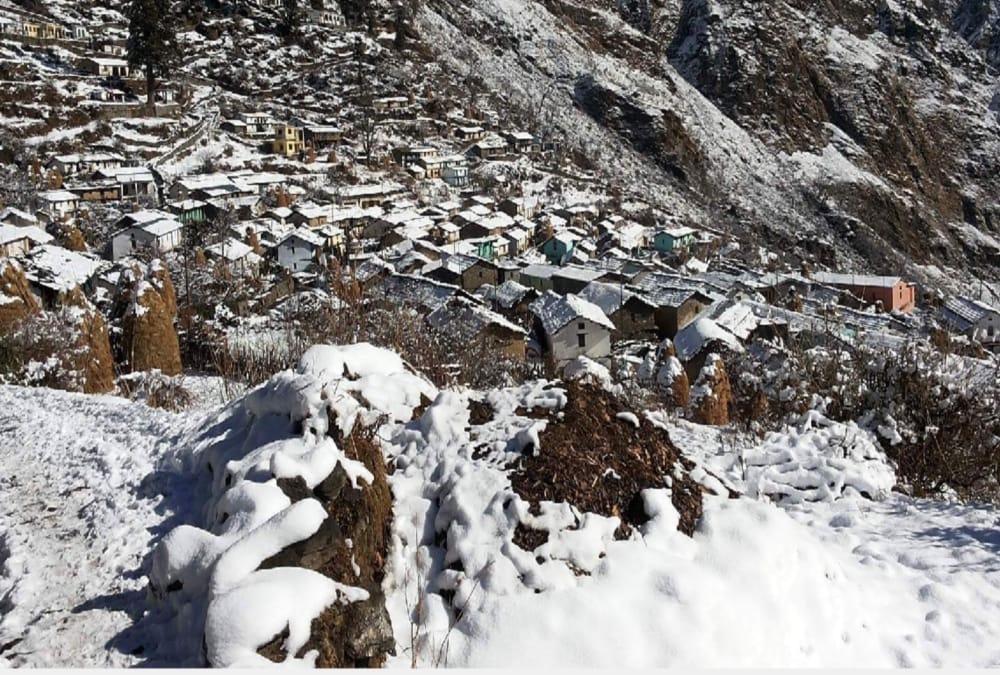 Snowfall in Auli and chardham photos 2019