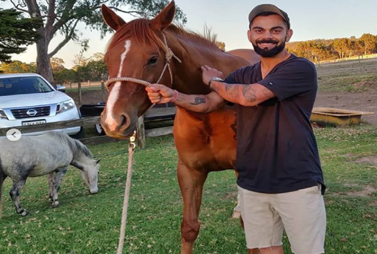 virat kohli share anushka sharma photo with romantic pose