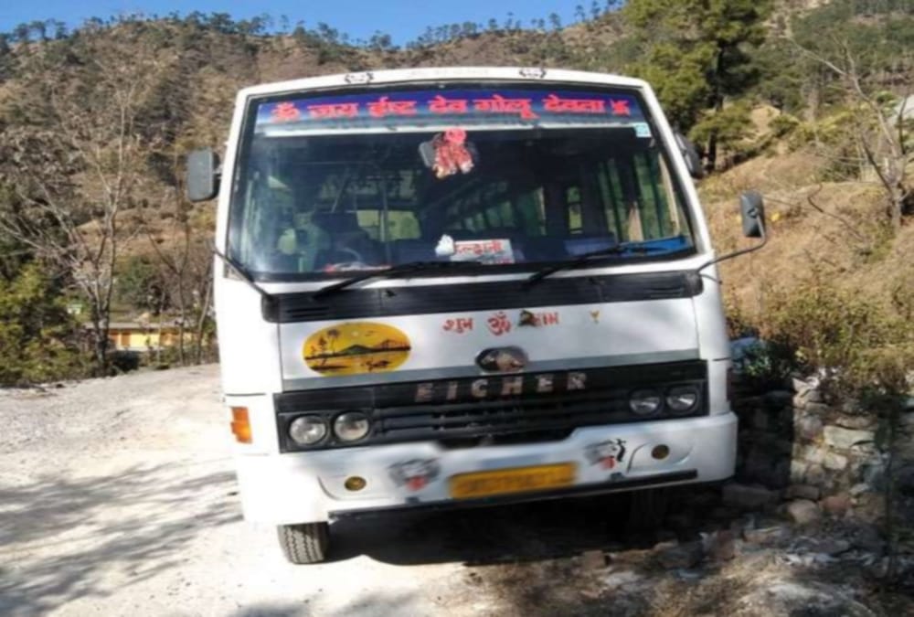 Drunk bus driver arrested in bageshwar after passengers life in danger