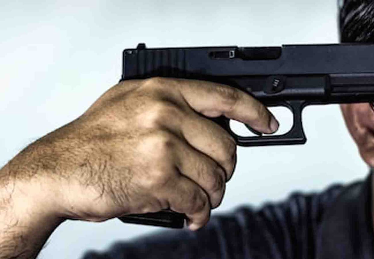 man killed himself by gunshot