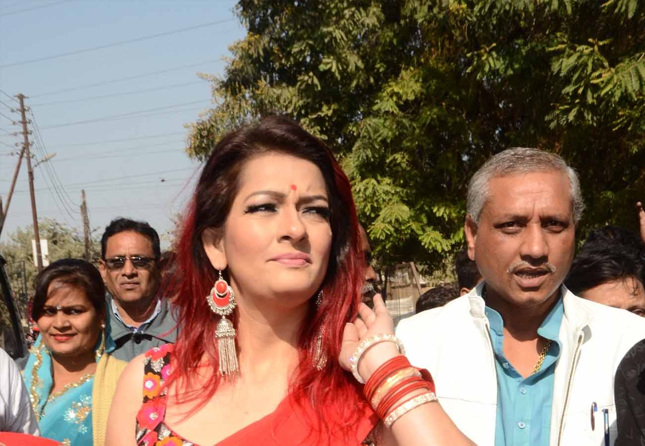Bhabiji Ghar Par Hain actress Falguni Rajani in kanpur