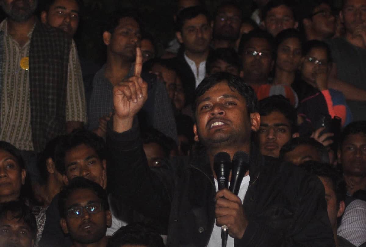 Anurag Kashyap asks Kejriwal over sedition charges on Kanhaiya How much did you sell yourself for