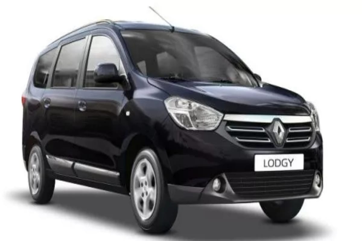 Renault & Duster are giving a huge discounts on car up to 1.5 lakh