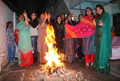 lohri 2022 know the date time and significance of lohri and putrda ekadashi