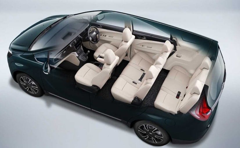 Buy Mahindra Marazzo on discounts, know Price and Specification