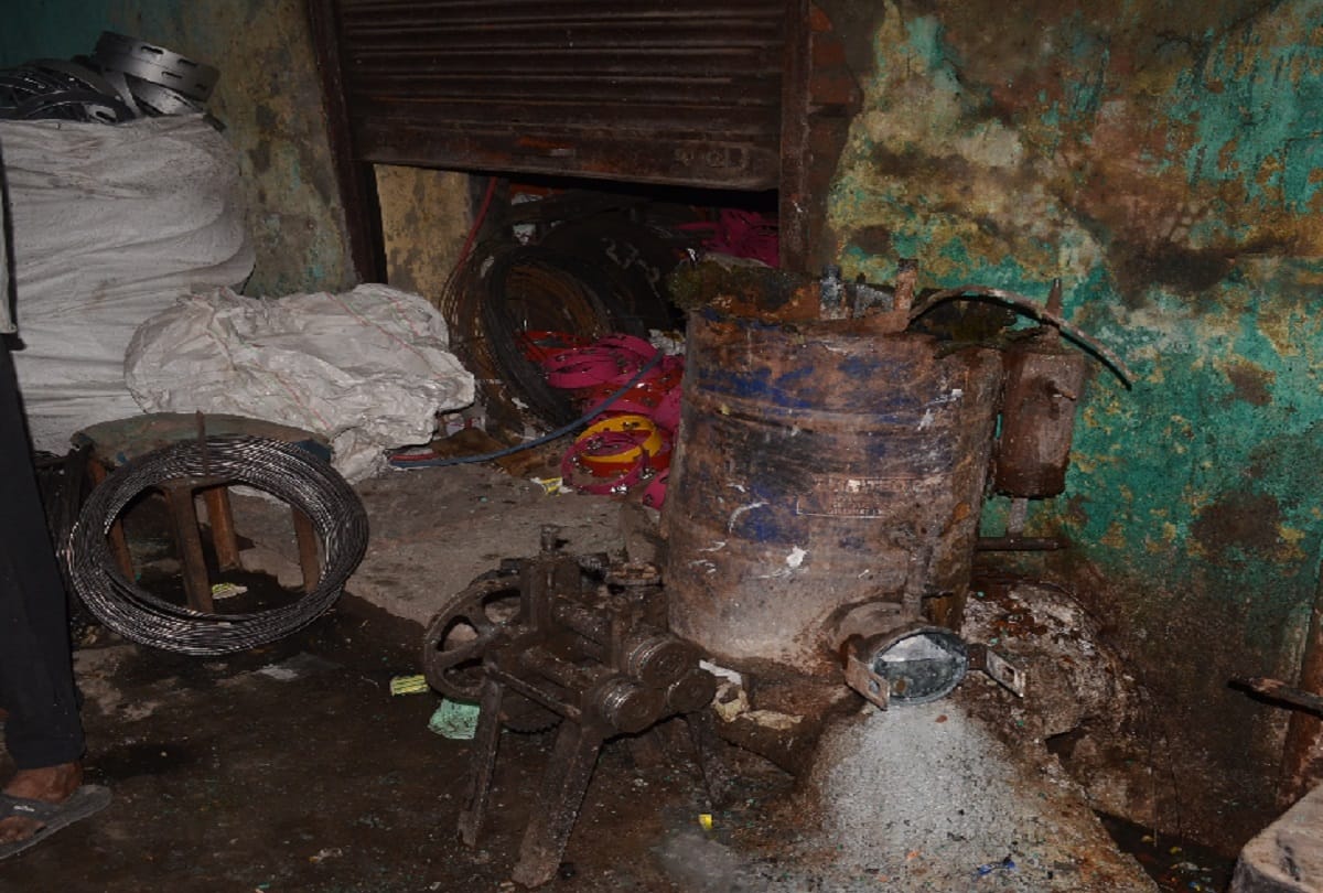 Meerut, explosion in factory and one child injured