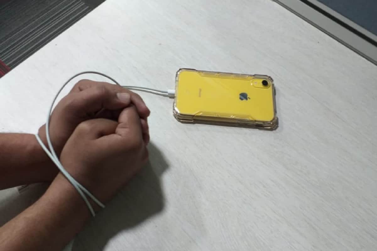 Smartphone addiction is more dangerous than any drugs