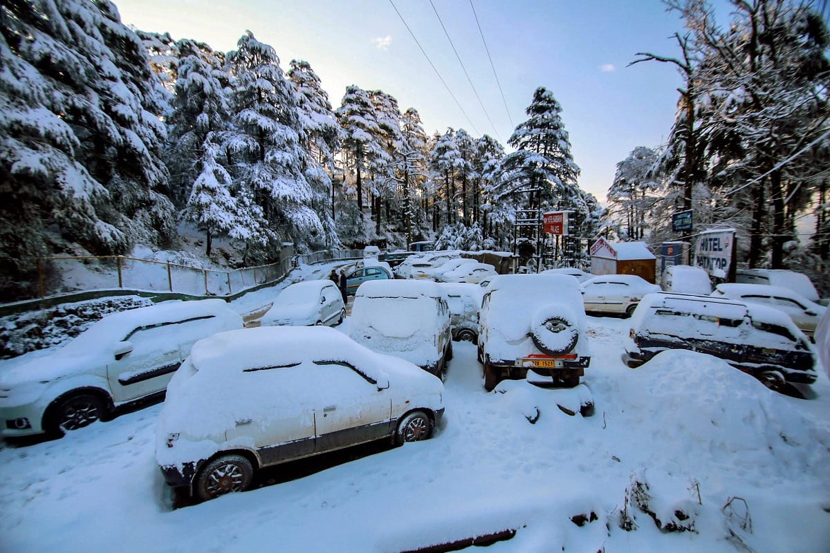 Snowfall Warning: Weather in Himachal and Jammu Kashmir will get worse from today