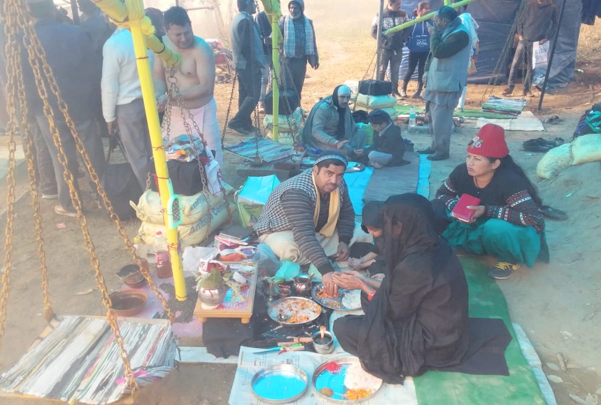 स्वर्ग प्रवास पर निकले क्षेत्र के कई देवी-देवता