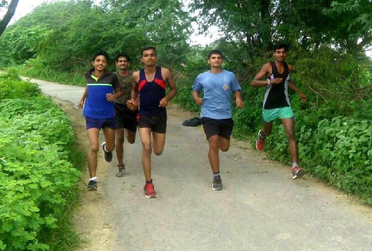 sena divas youth preparations for Indian army in agra