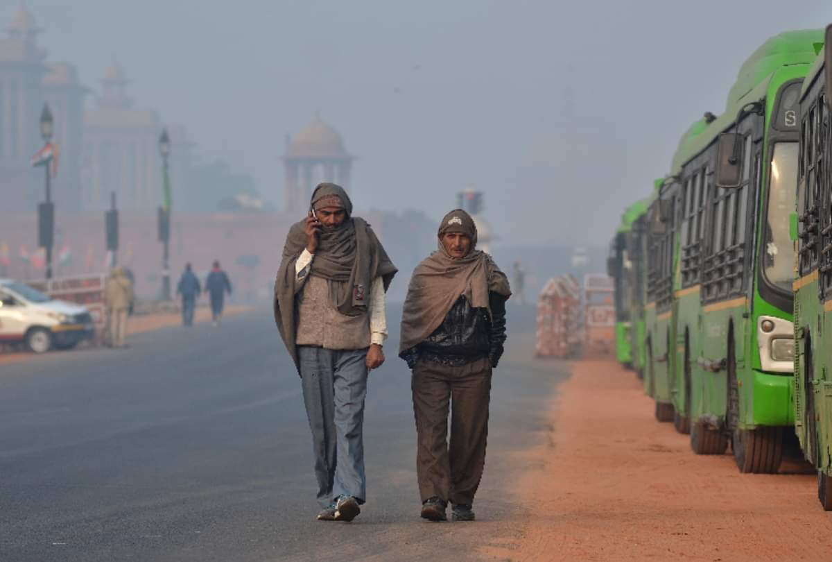 Delhi ncr weather update mercury rises little on Wednesday recorded 10 point 6 degree Celsius
