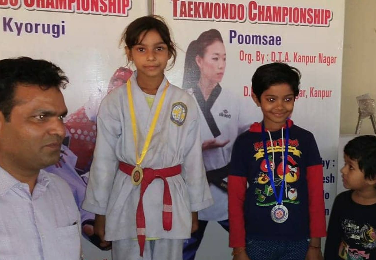 Tea seller's daughter got selected in  National Taekwondo championship