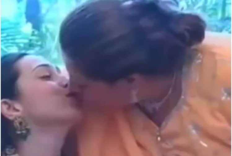 karishma kapoor wedding with sanjay kapoor old video viral