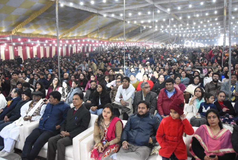 punjabi singer Mankirt Aulakh live performance in haridwar