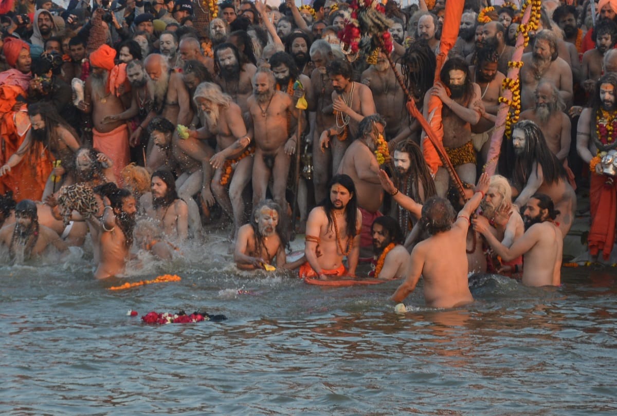 prayagraj kumbh mela 2019 Know Big importance of holy dip in sangam on Makar Sankranti