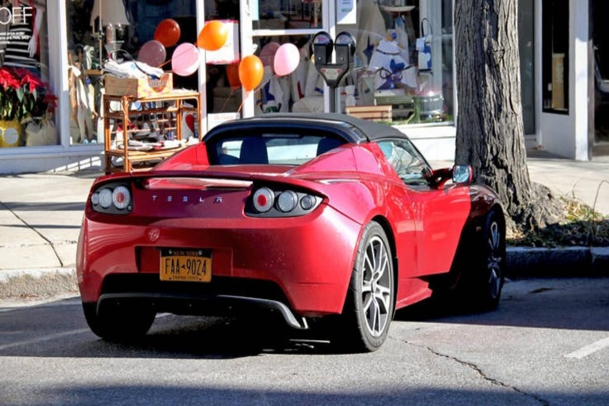 Electric Vehicles performance car segment Bugatti CEO reacts to Elon Musk Tesla Roadster Top Speed claims