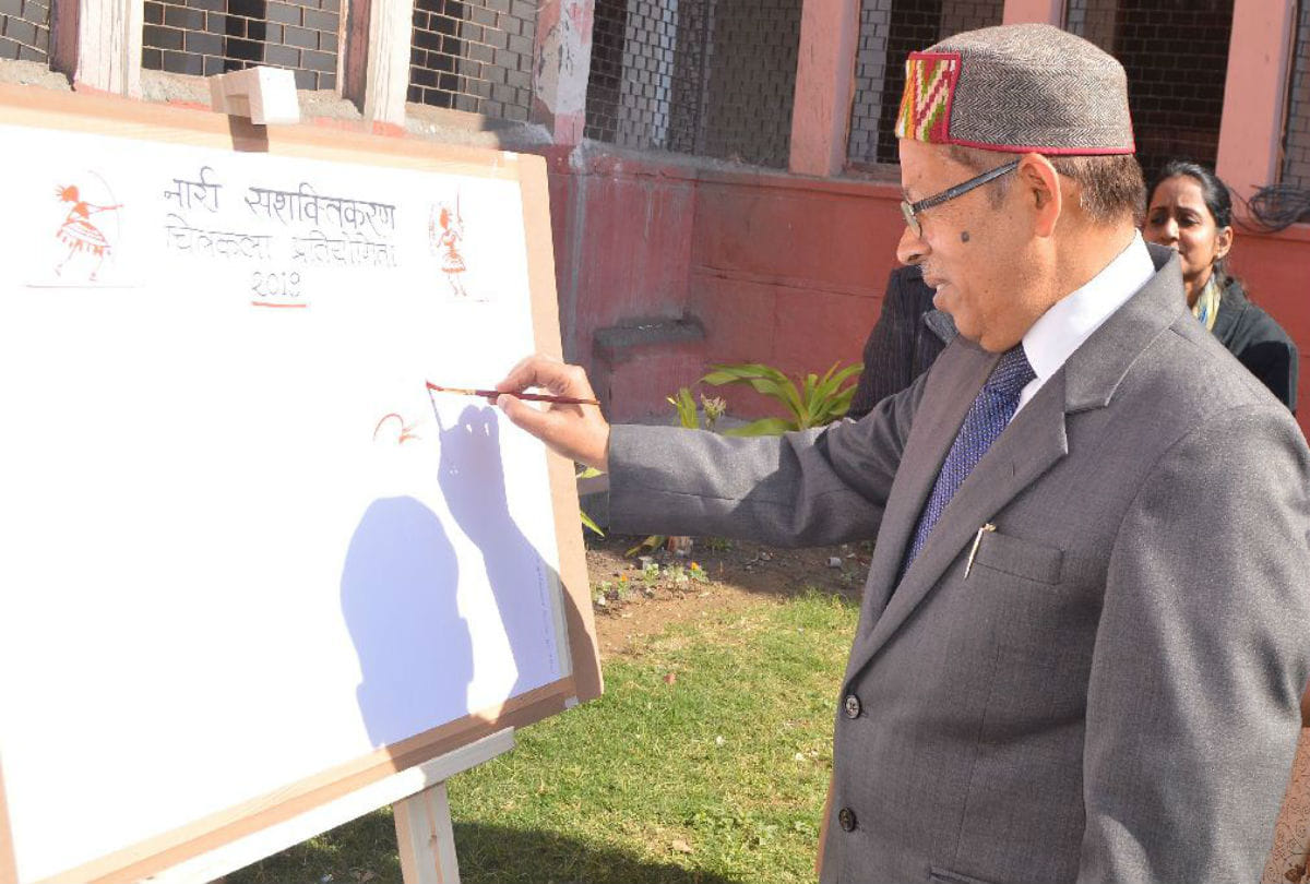 paintings on women empowerment held under Aparajita 100 Million Smiles campaign