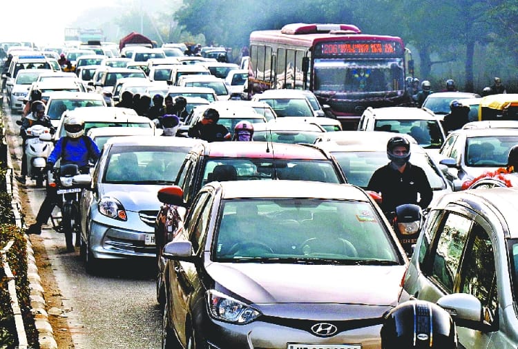 Heavy jam in Chandigarh Due to the circulation system