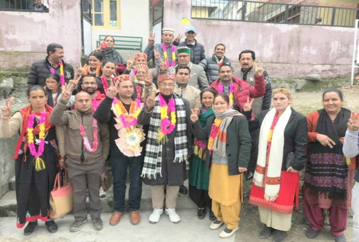 Congress supported Vinod becomes bdc chairman in kullu himachal