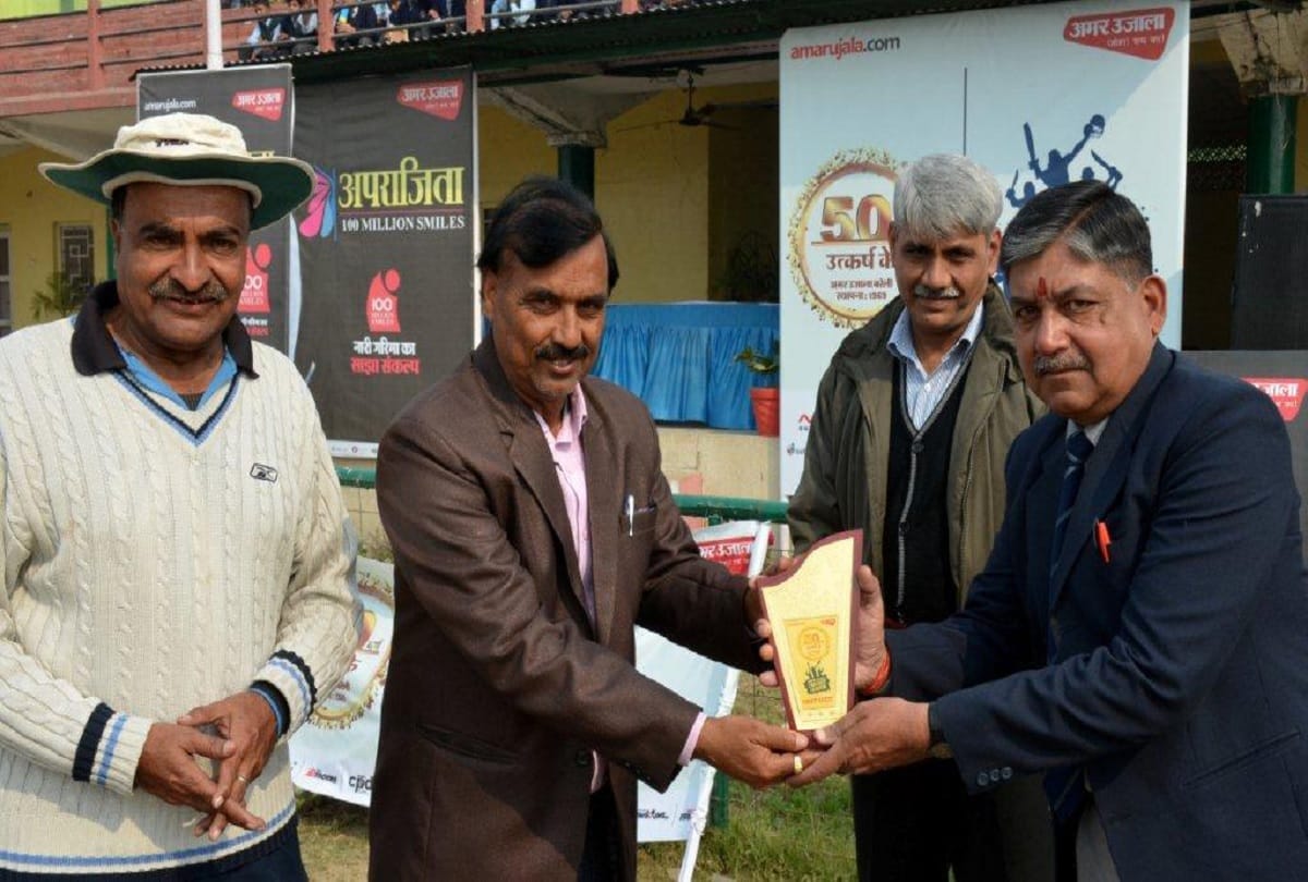 SR International team becomes Amar Ujala Cricket League Champion