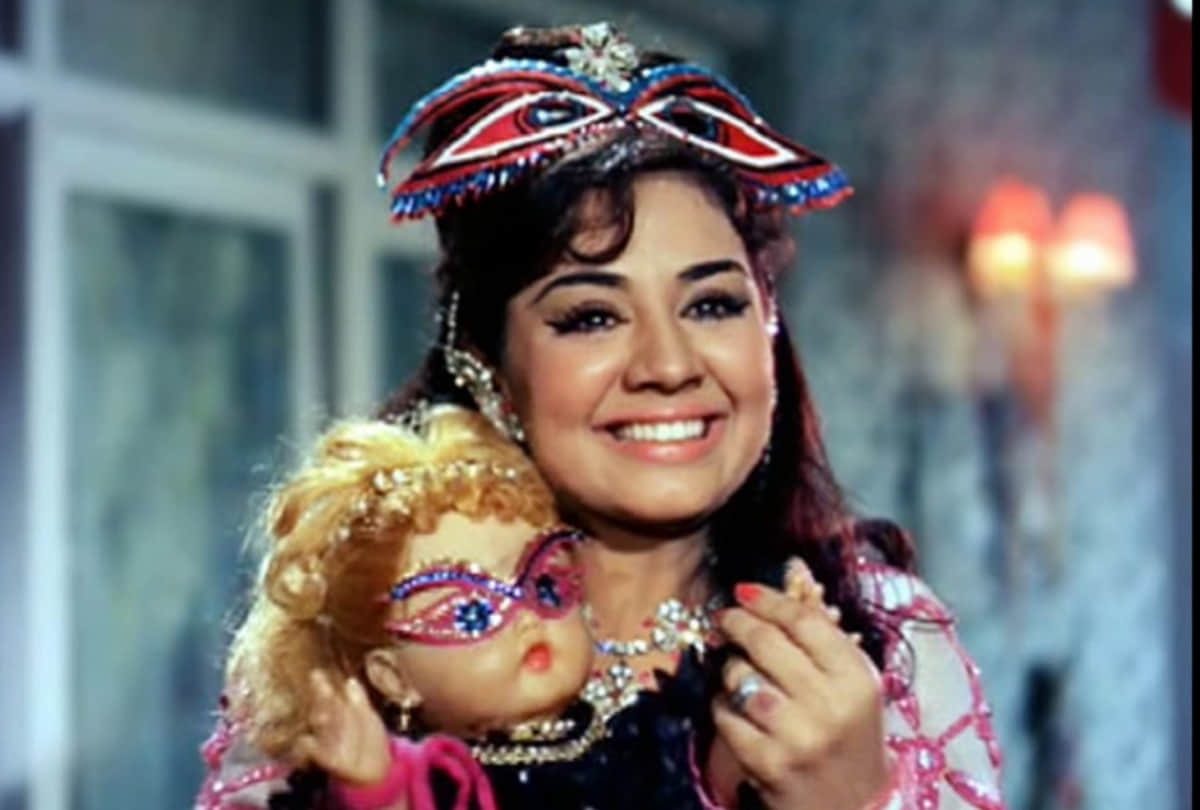 Farida Jalal had play romantic role with Rajesh Khanna in film Aradhana