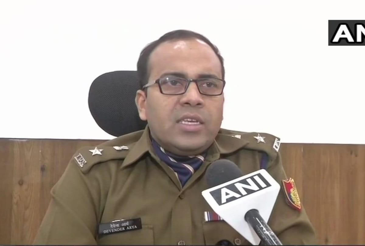delhi mother boyfriend killed her son by throwing him on wall alleged real father of deceased