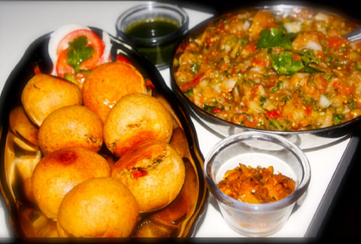 Best Famous Litti Chokha Shop in Patna Bihar