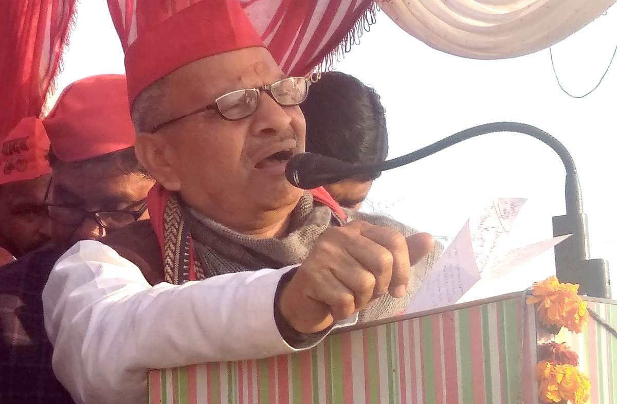 Samajwadi Party demands to install mobile jammer near vote counting places.