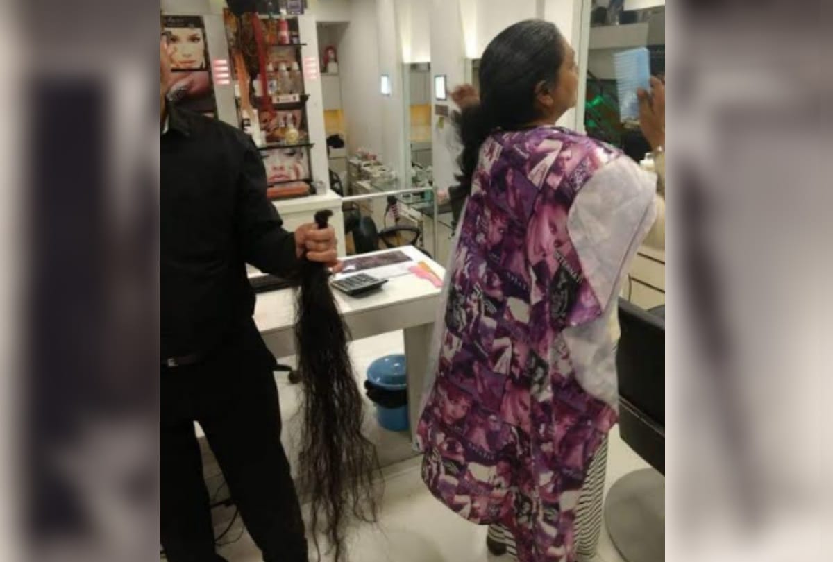 Poonam tyagi from Meerut donated her long hair for cancer patients, here is inspiring story