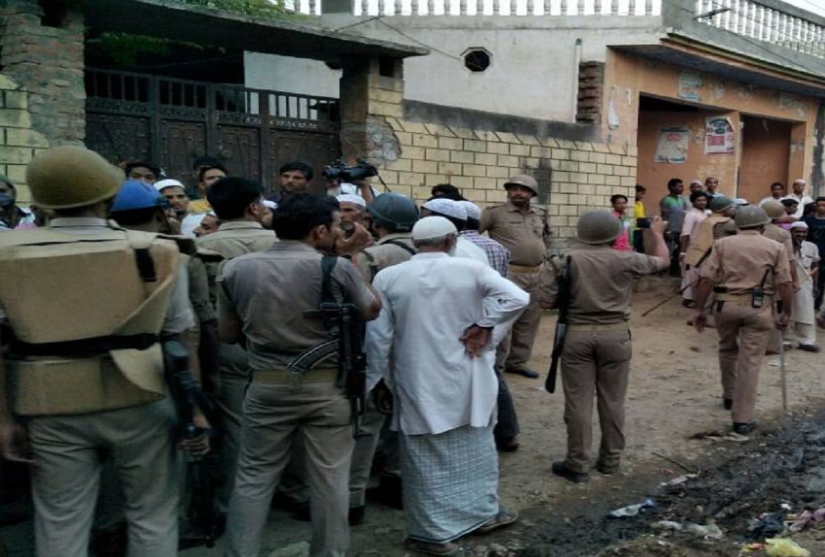 Meerut, Attack on Ghaziabad police, and two soldiers injured in firing