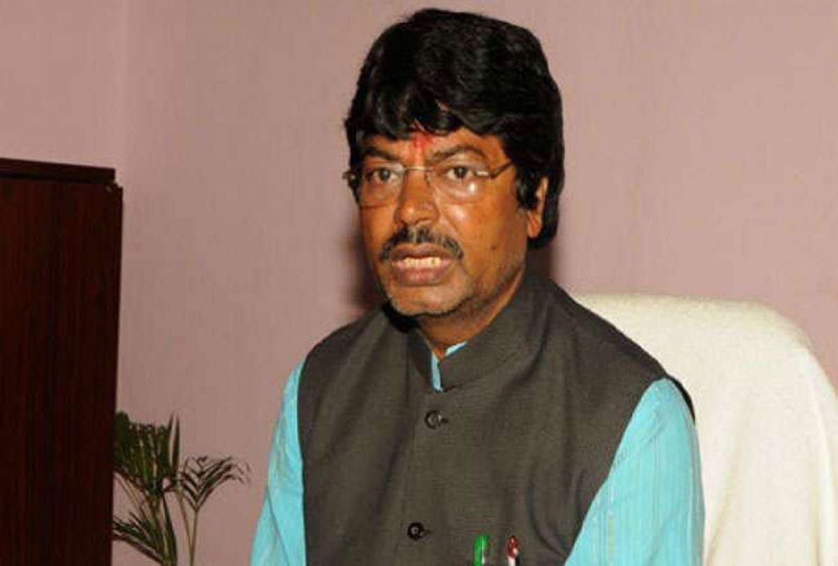 Supreme court summoned former minister of Jharkhand